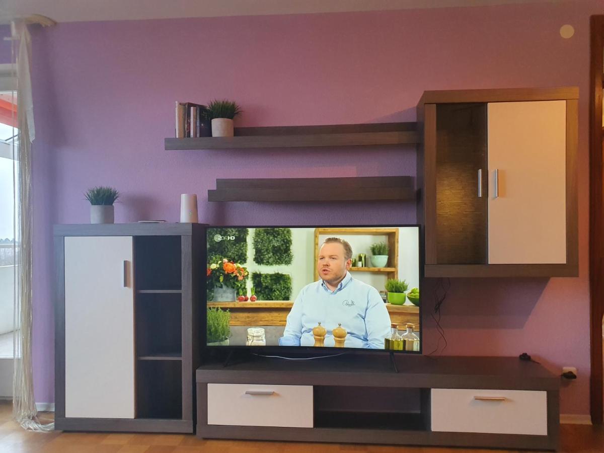Penthouse "Marc Aurel" - Greatview, Wifi & Netflix Apartment Schweinfurt Exterior photo